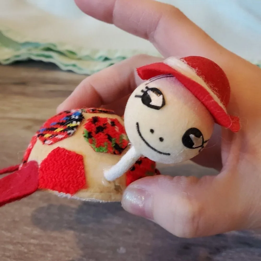 Vintage handmade has turtle